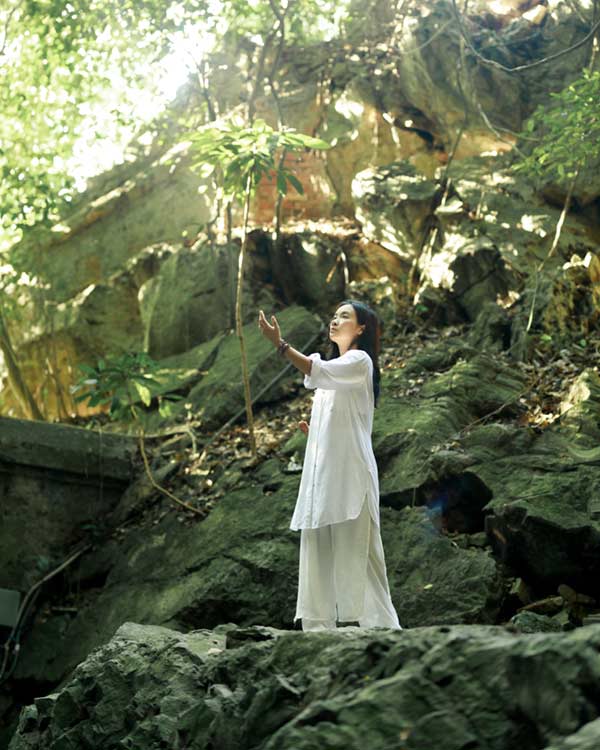 Copyright by TIA Wellness Resort, Vietnam. Built on the legacy of Fusion Maia, which introduced Vietnam’s first spa-inclusive concept in 2008, TIA has evolved its model into three increasingly immersive stay formats. At the Wellness Inclusive level, every guest receives daily treatments and guided practices as part of their room rate.