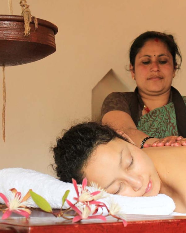 01-BeegnasLakeResort-Ayurveda-India
