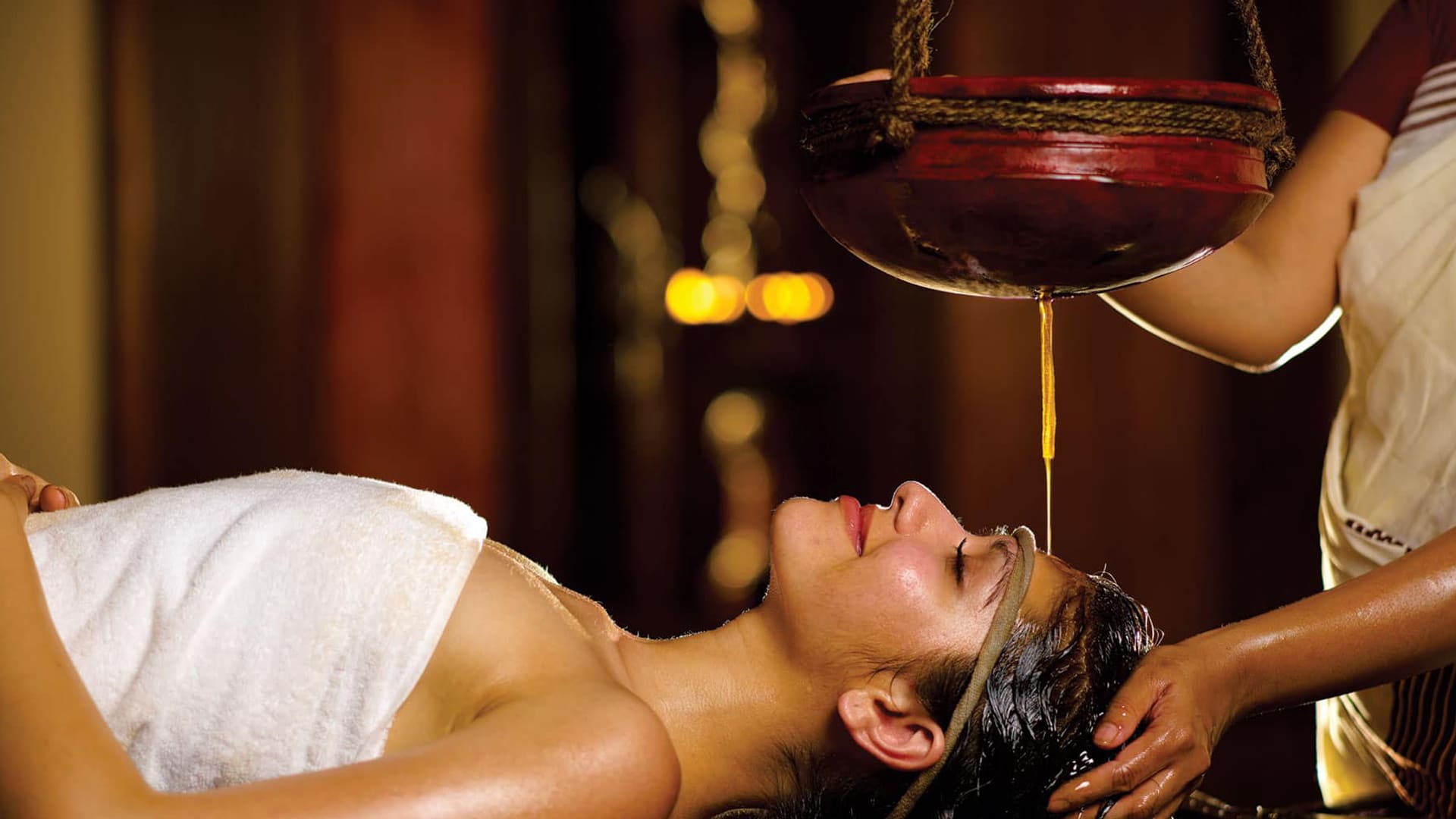 Hero-KumarakomLakeResort-Ayurveda-India