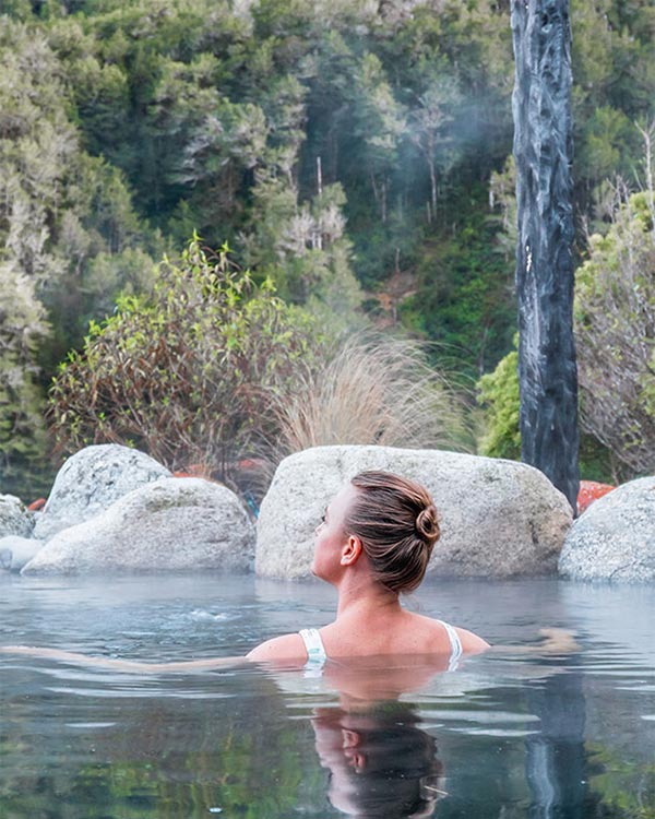 04-Maruia-Hot-Springs-New-Zealand