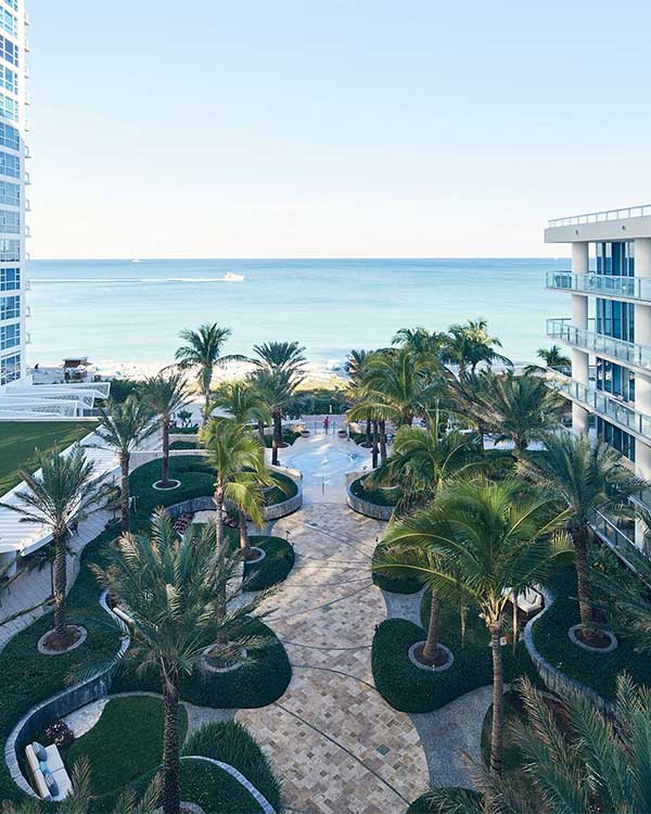 Carillon-Hotel-600_03